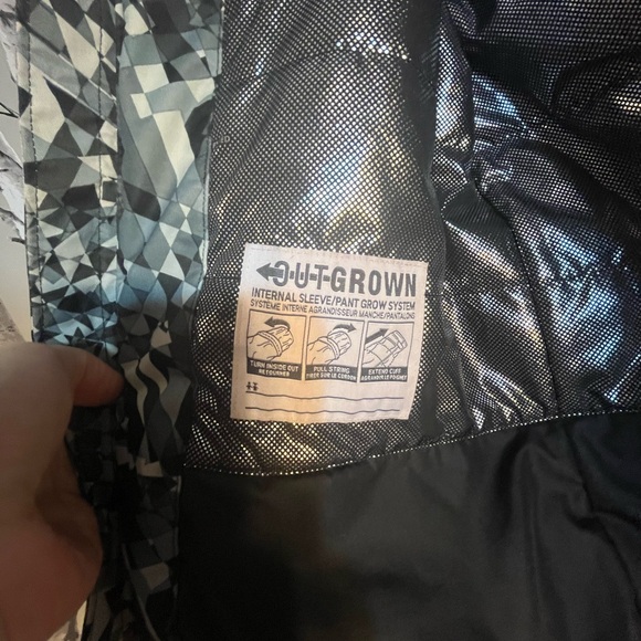 Columbia snow winter coat  youth medium - Picture 7 of 8